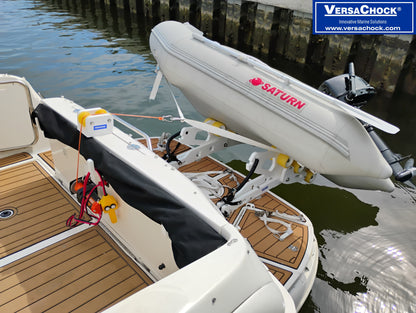 TRANSOM GUIDE ROLLER
